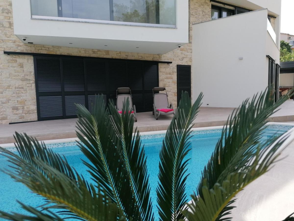 Villa Novamarin Drage Luaran gambar
